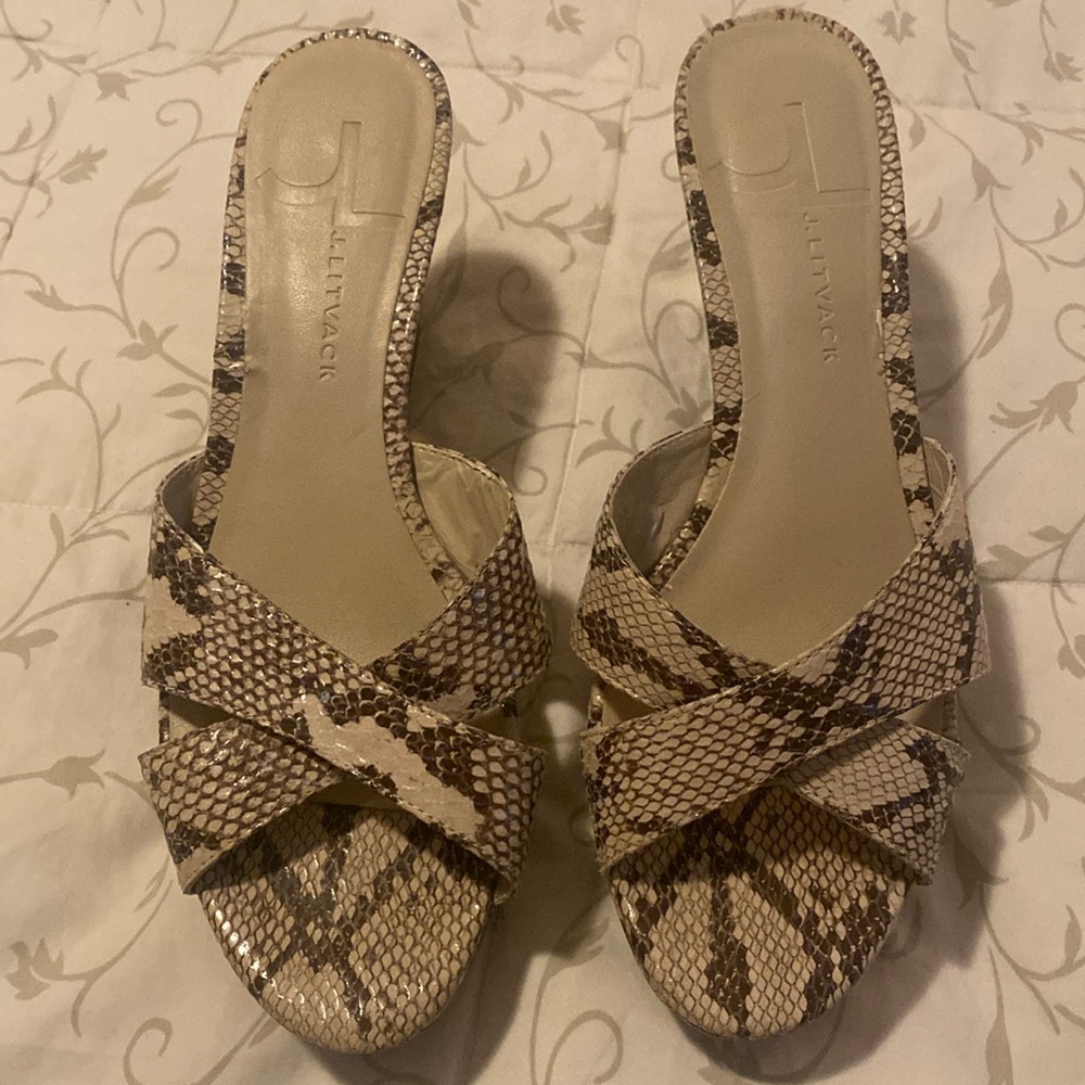 Malta Snake skin wedge heels